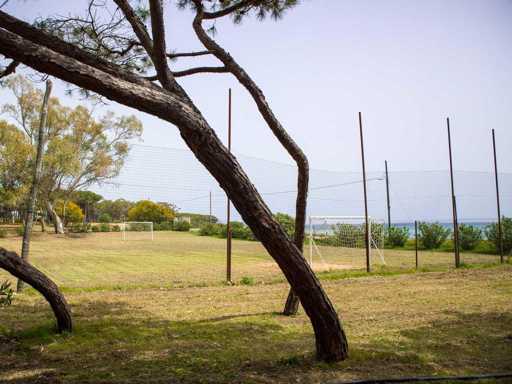 Camping Cala D'Ostia Pula Exterior photo